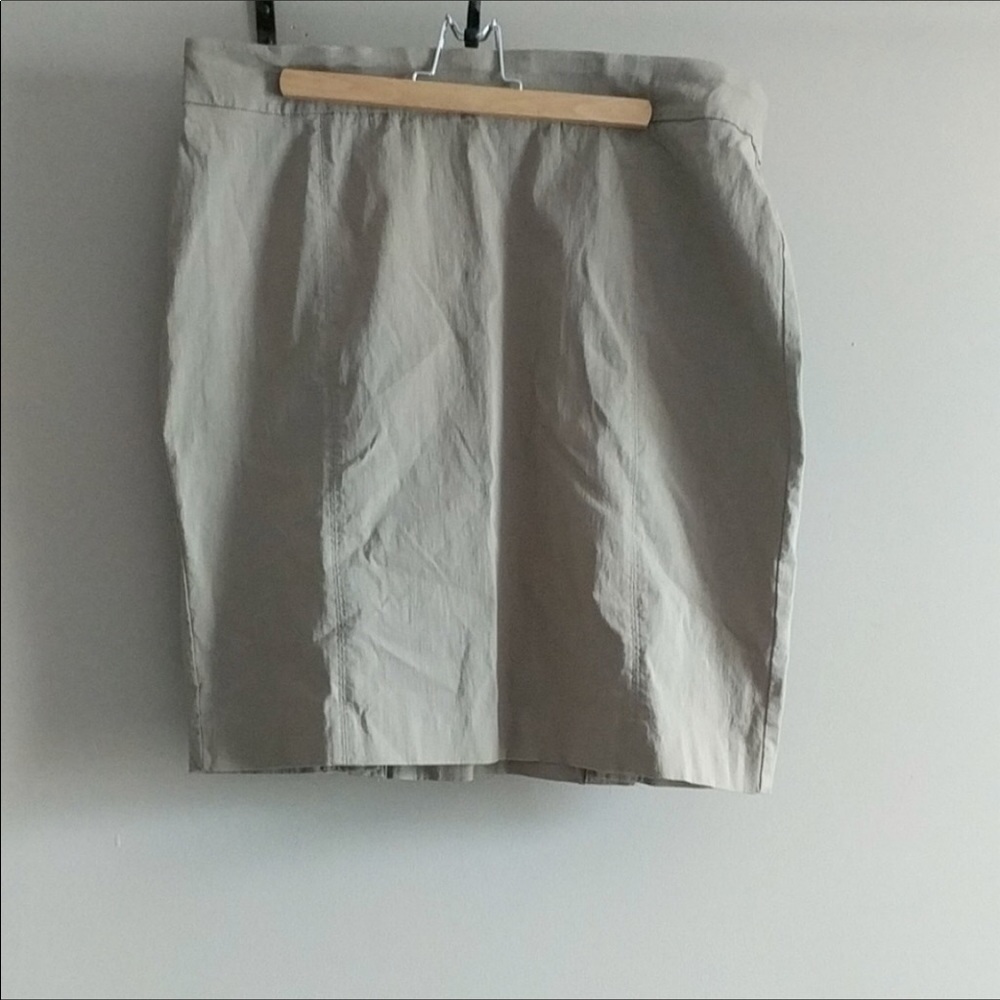 Tan Skirt - lots of stretch- great material.